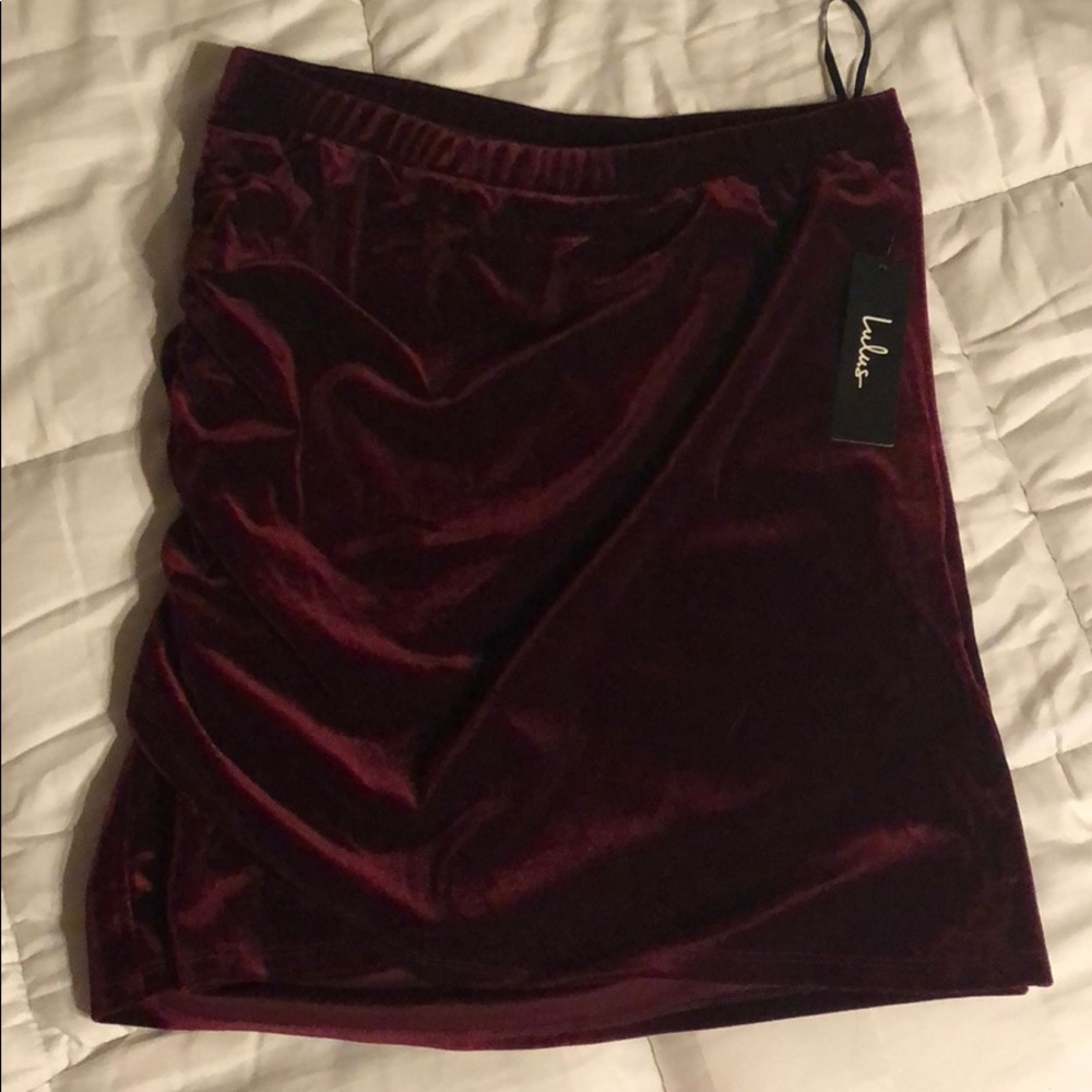 NWT Maroon Velvet Mini Skirt - Lulus